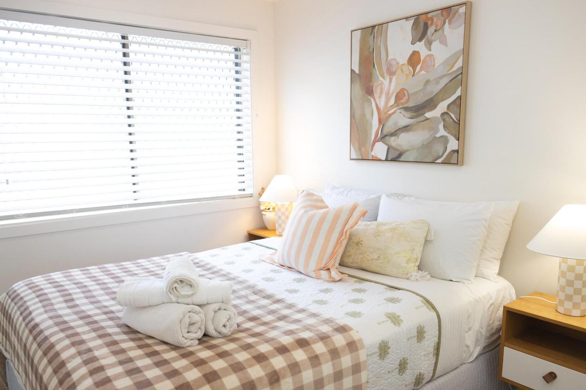 Comfortable Beach Home Скарборо Экстерьер фото